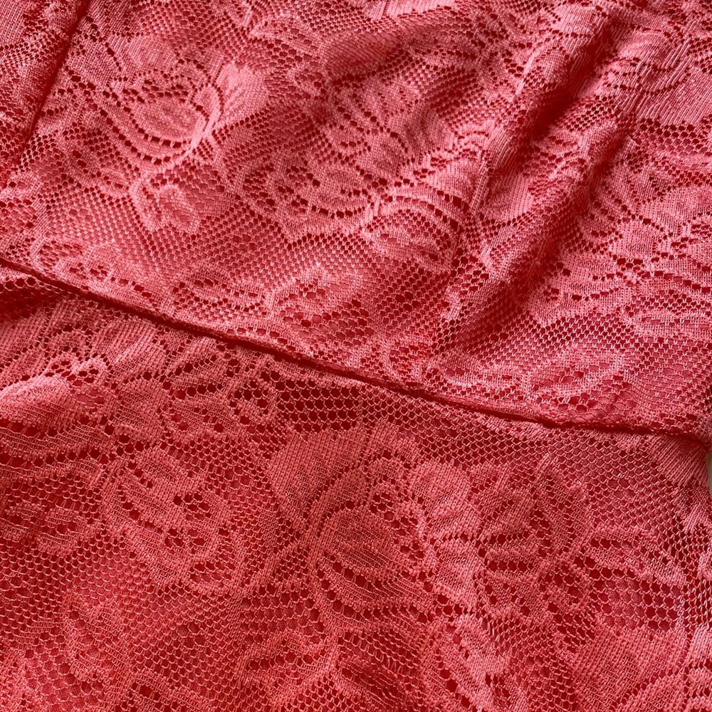 R&K Coral Lace Dress - Picture 7 of 8